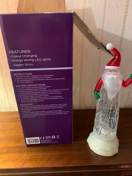 Photo of free Christmas ornament (Lunts Heath WA8) #2