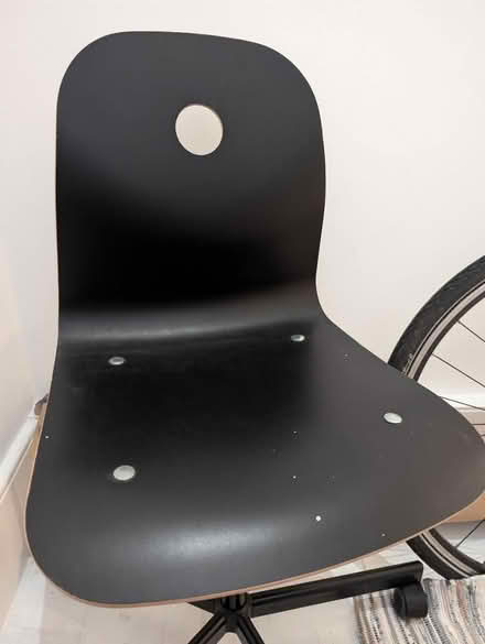 Photo of free Black desk chair - swivel (Alexandra Palace N22) #1