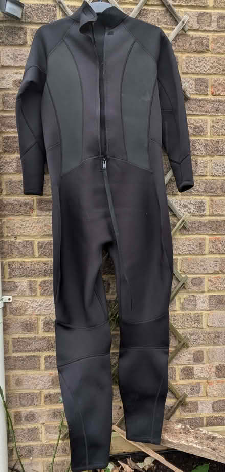Photo of free Ladies wetsuit (Hook RG27) #2