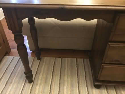 Photo of free Desk/Dressing table (Roselands BN22) #3