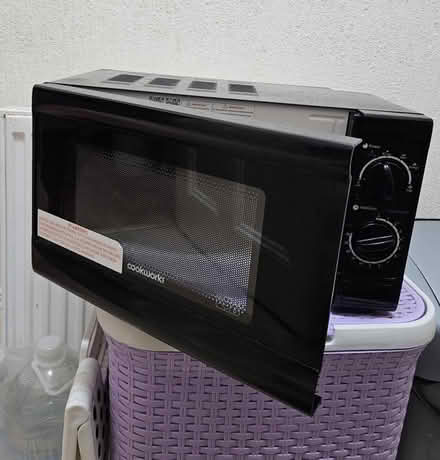 Photo of free Working microwave (South Norwood SE25) #3