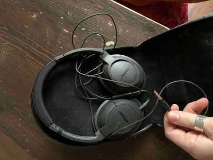 Photo of free Vintage Bose headphones (E17) #2