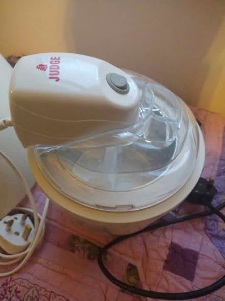 Photo of free Ice cream maker (SE19) #1