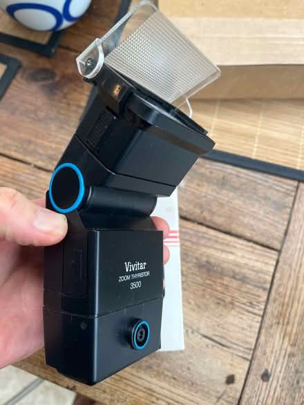 Photo of free Vivitar Zoom Thyristor 3500 Flash (Chiswick W4) #2