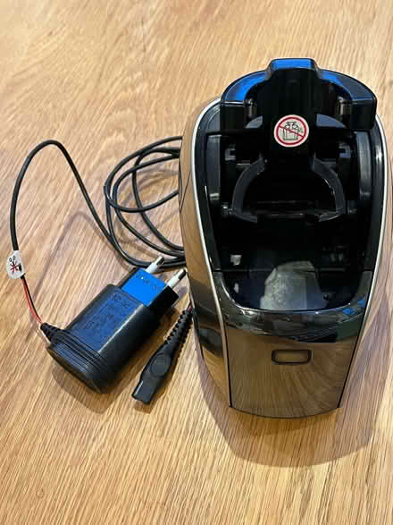 Photo of free Philips Electric shaver RQ1000 series (Trumpington Ward CB2) #3