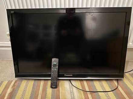 Photo of free Panasonic 37 inch with wall mount (Highgate N6 near Archway Road) #1