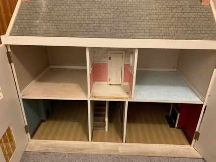 Photo of free Dolls house (Crewkerne) #2