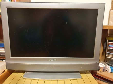 Photo of free Sony Bravia tv (Ringmer BN8) #1