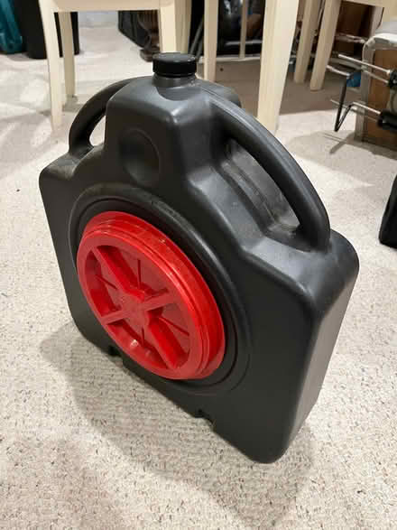 Photo of free Oil Drain Pan / Container (Olney) #1