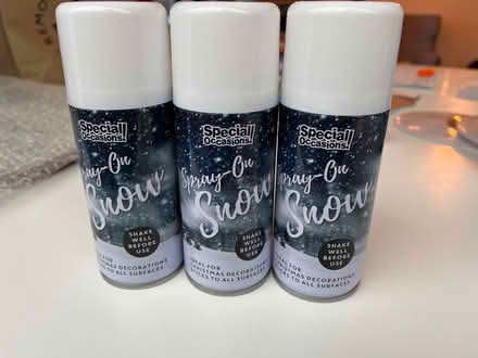 Photo of free 3x tins of snow spray (Harwich, CO12) #1