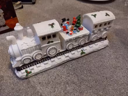 Photo of free Christmas train decoration (Bingley (BD16)) #2