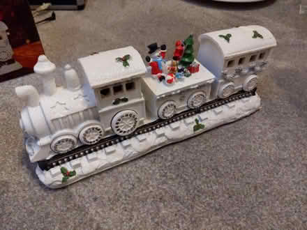 Photo of free Christmas train decoration (Bingley (BD16)) #2