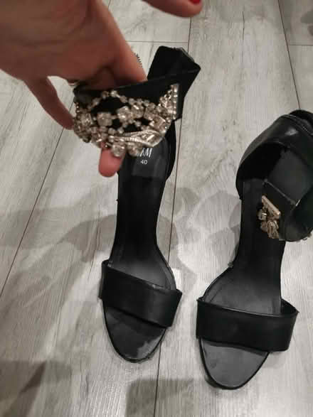 Photo of free Heels (Chessington KT9) #2