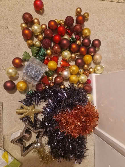 Photo of free Christmas decs (Walnut Tree MK7) #1