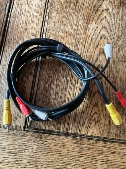Photo of free Speaker cable (RUshden NN10) #1