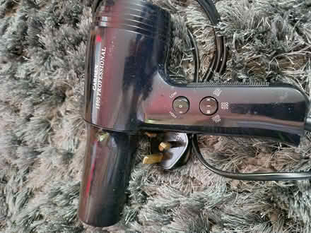 Photo of free tresemme hairdryer (Shinfield RG2) #2