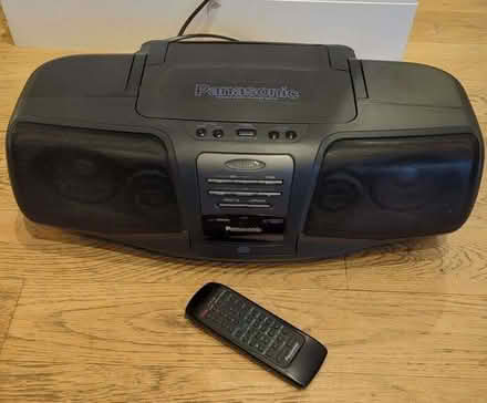 Photo of free Panasonic portable stereo CD system RX-DT07 - not working (Northcourt OX14) #4