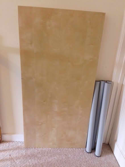 Photo of free Office desk (Shrewsbury) #1