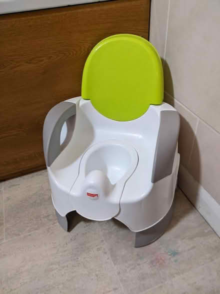 Photo of free Fisher Price Potty (Hatfield AL9) #1