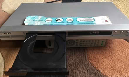 Photo of free DVD player Sony (Chesham HP5) #2