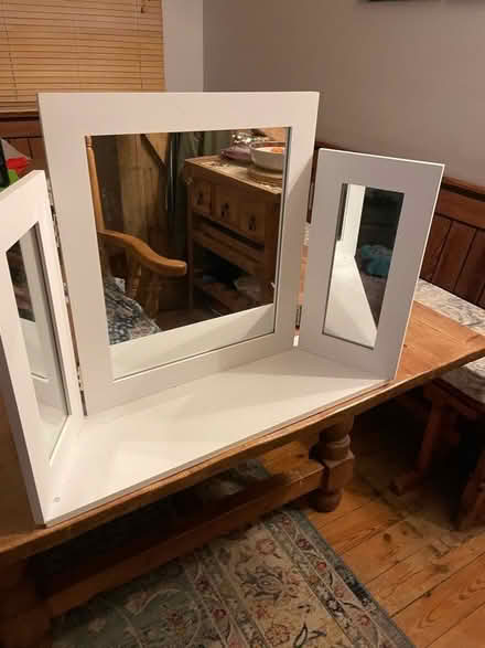 Photo of free Vanity mirror (Bussage GL6) #1