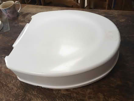 Photo of free Raised toilet seat with lid - 4” (Hyde Heath HP6) #2