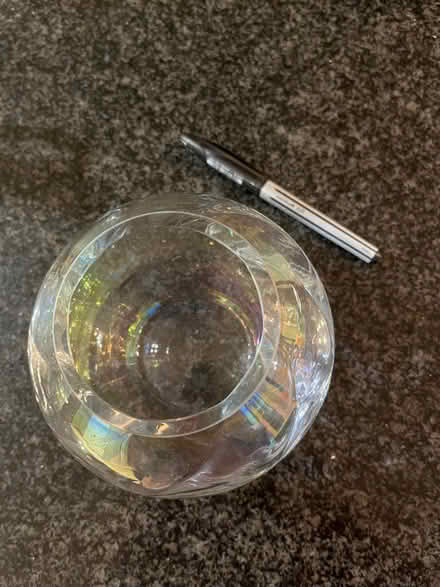 Photo of free small vase (Baguley M33) #2