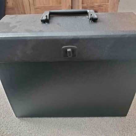 Photo of free Accordian file folder (Port Monmouth) #2