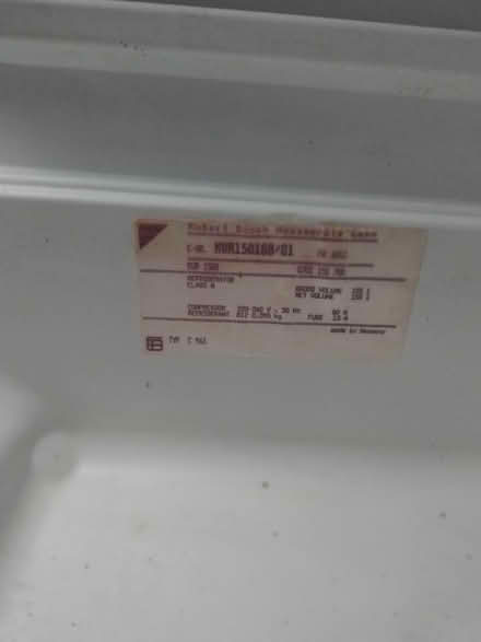 Photo of free Bosch fridge (Amersham Common HP7) #3