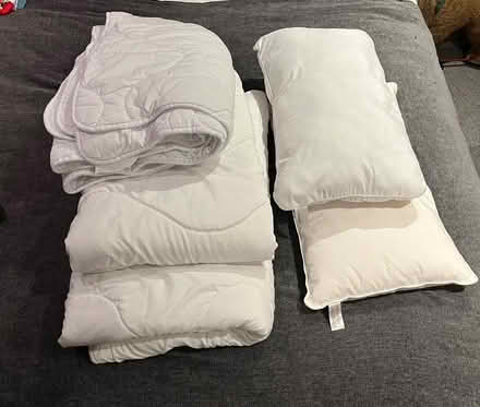 Photo of free Toddler bedding (West Ealing (W13)) #1