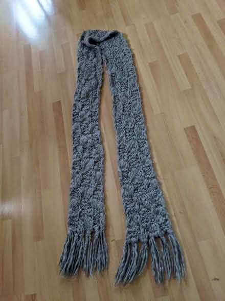 Photo of free "Dr Who" scarf (Banstead SM7) #1