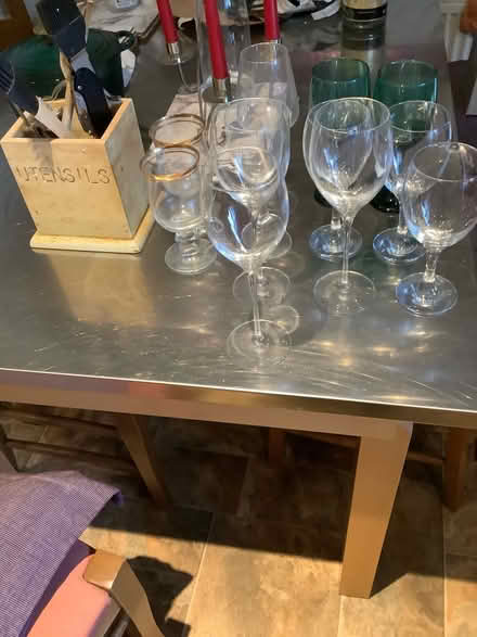 Photo of free Selection of 10 wine glasses (NW2) #3