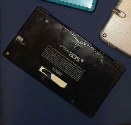 Photo of free WORKING Nintendo DS (no cords) (Northridge) #2