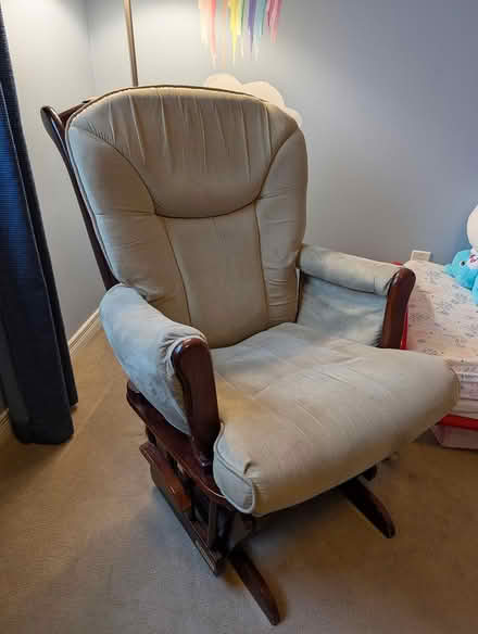 Photo of free Glider (Junction (Toronto)) #1