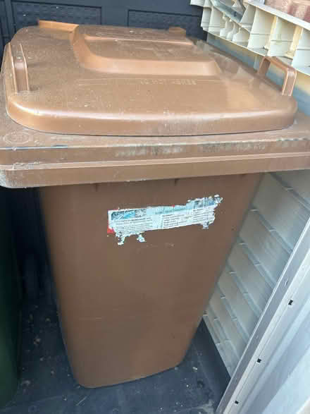 Photo of free Brown garden bin (Woodchurch CH49) #1