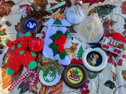 Photo of free Holiday items (Downers Grove (Downers Grove (south side)) #2