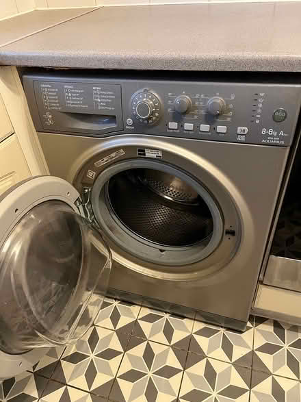 Photo of free Hotpoint Aquarius washer dryer (Deptford SE8) #1