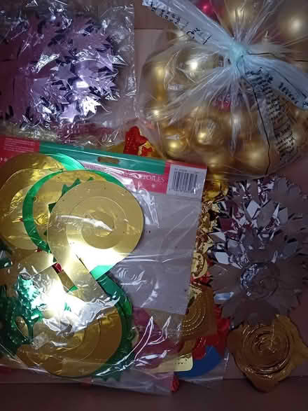 Photo of free Christmas decorations (Hatfield Peverel CM3) #2