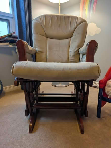 Photo of free Glider (Junction (Toronto)) #2