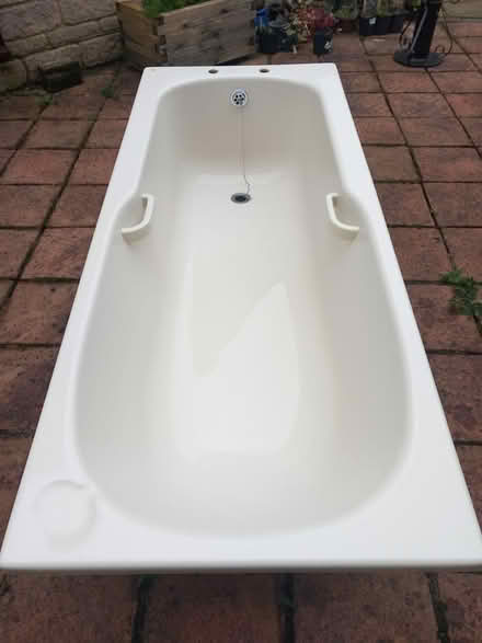 Photo of free Bath (Kilmington) #1