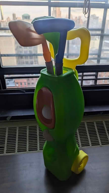 Photo of free Tolddler golf set (West Village/Union Square) #1
