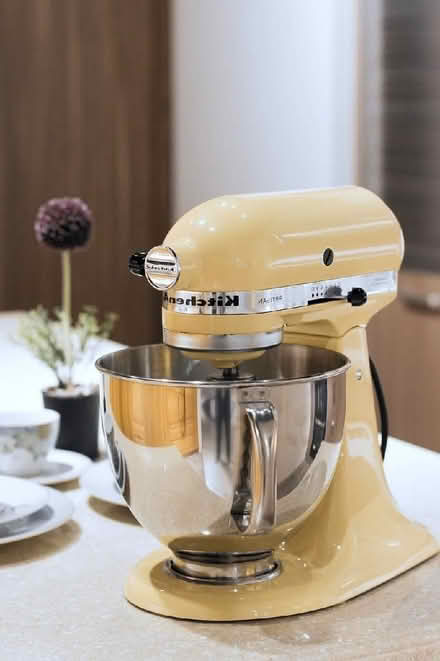 Photo of Kitchen stand mixer (Cefnsuran Farm LD7) #1