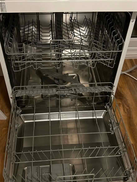 Photo of free Dish washer (Caterham Valley) #2