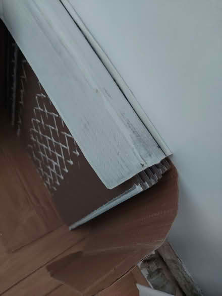 Photo of free Tiles (Sydenham SE26) #3