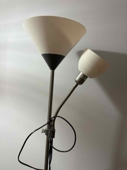Photo of free Free standing lamp (CT8 8bf) #2