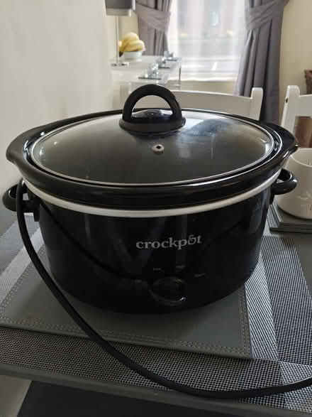 Photo of free 3.7 litre slow cooker (M33 Sale) #1