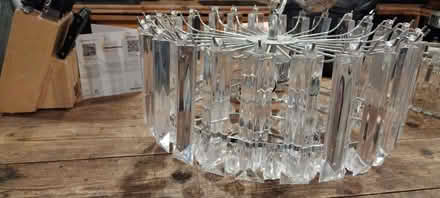Photo of free Chandelier type ceiling light (High Town LU2) #1