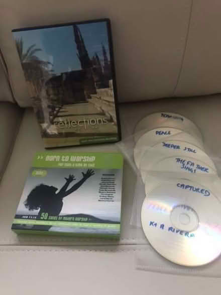 Photo of free Worship Music. New CD-R sealed blank cd wallets (Winkfield Row RG42) #1