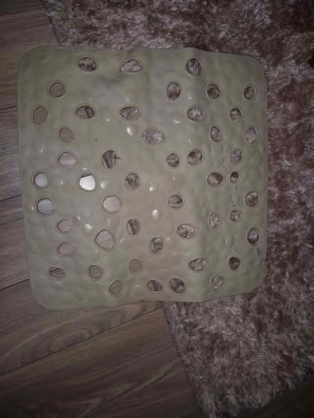 Photo of free Towel rail and bath mat (Fleetwood FY7) #3