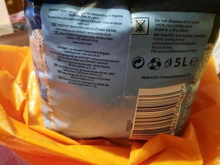 Photo of free Catsan litter - unopened bag (Hollingdean BN1) #2